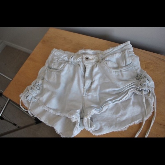 American Eagle Jean shorts - Picture 1 of 5